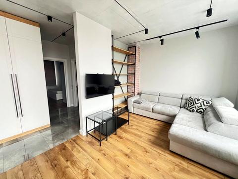 квартира за адресою Салютна вул., 2к2