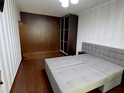 квартира за адресою Леся Сердюка вул. (Командарма Корка), 4