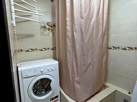 квартира за адресою Леся Сердюка вул. (Командарма Корка), 4