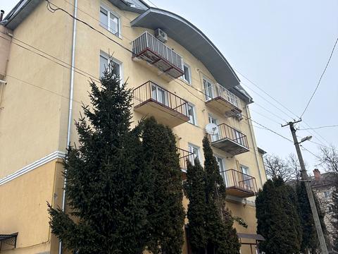 комерційна за адресою Полковника Нечая вул., 31