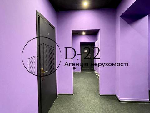 комерційна за адресою Басейна вул., 1/2а