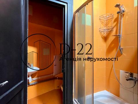 комерційна за адресою Басейна вул., 1/2а