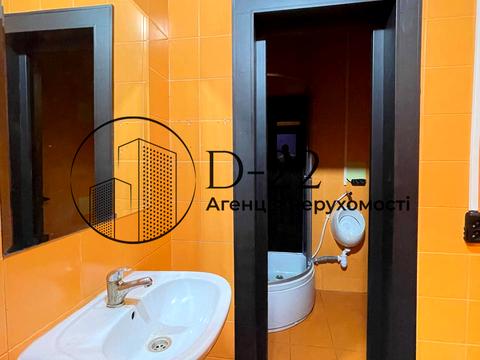 комерційна за адресою Басейна вул., 1/2а