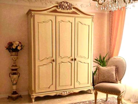 квартира за адресою Літературна вул. (Чехова), 11