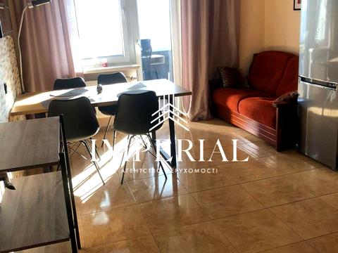 квартира за адресою Миколи Ушакова вул., 1-Б