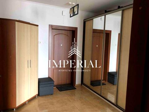 квартира за адресою Миколи Ушакова вул., 1-Б