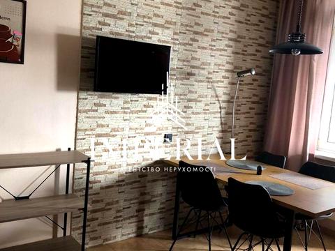 квартира за адресою Миколи Ушакова вул., 1-Б