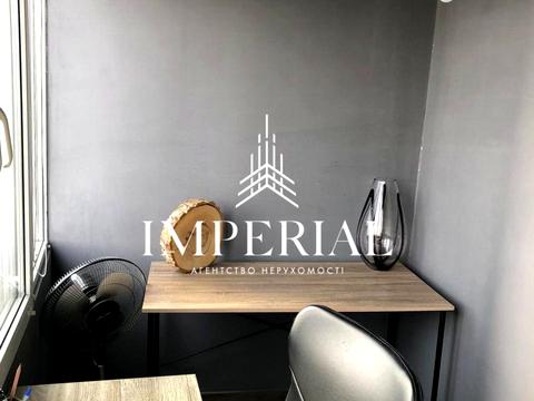 квартира за адресою Миколи Ушакова вул., 1-Б