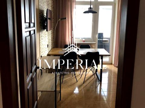 квартира за адресою Миколи Ушакова вул., 1-Б