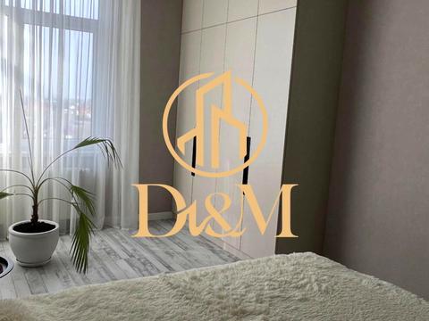 квартира за адресою Юнацька вул., 8