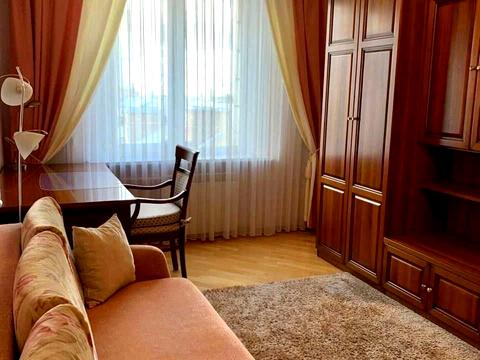 квартира за адресою Івана Мазепи вул. (Січневого Повстання), 12-Б