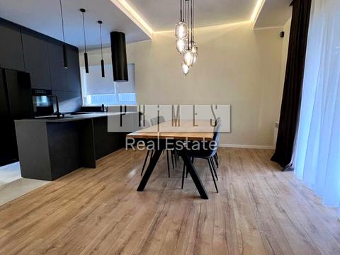 дом по адресу Звенигородская ул.