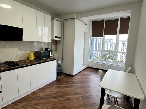 квартира за адресою Героїв Небесної Сотні просп., 16/26