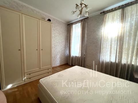 квартира по адресу Андреевский спуск, 2-Г