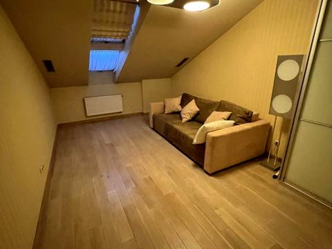 квартира за адресою Олександра Архипенка вул. (), 5