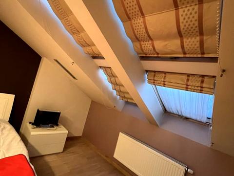 квартира за адресою Олександра Архипенка вул. (), 5