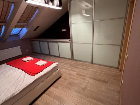 квартира за адресою Олександра Архипенка вул. (), 5