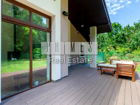 дом по адресу зелена, 1