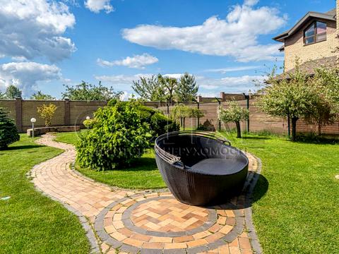 будинок за адресою вул. Толочанська, 26