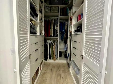 квартира по адресу Владимира Янева ул., 10