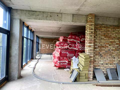 комерційна за адресою Кримська вул., 6