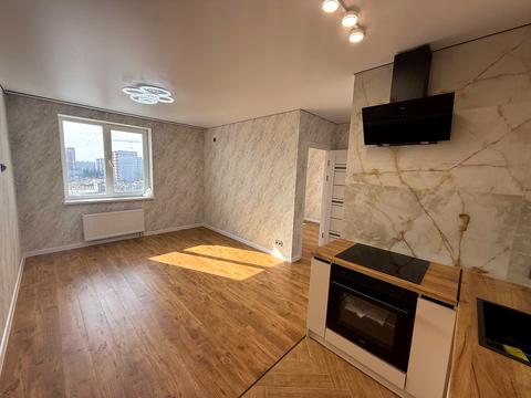 квартира за адресою Льва Ландау просп. (50-річчя СРСР), 52-Л