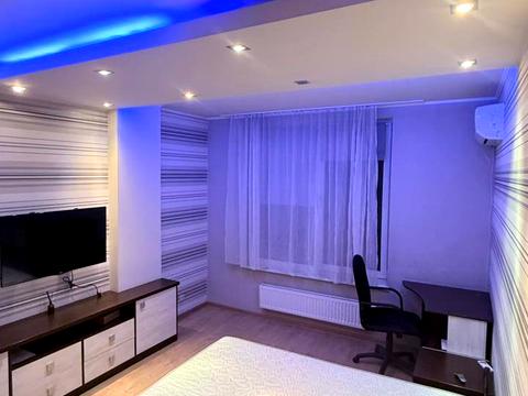 квартира за адресою Богатирська вул., 6-А