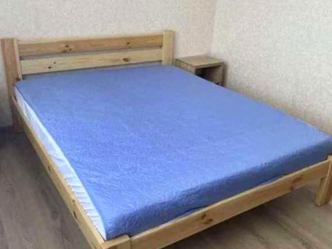 квартира по адресу Олександра Олеся ул., 7