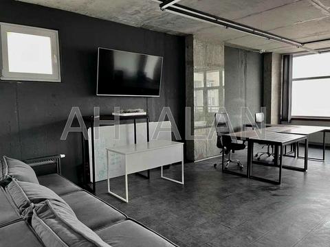 комерційна за адресою Київ, Євгена Коновальця вул. (Щорса), 44-А