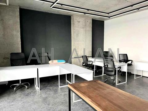 комерційна за адресою Київ, Євгена Коновальця вул. (Щорса), 44-А