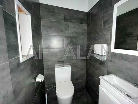 комерційна за адресою Київ, Євгена Коновальця вул. (Щорса), 44-А