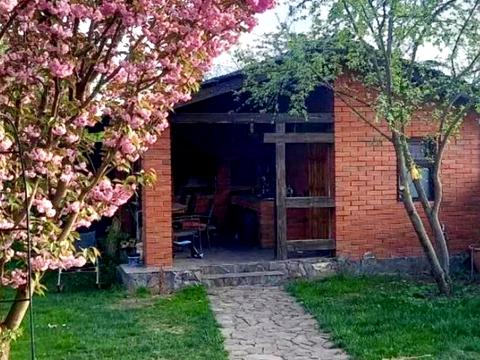 будинок за адресою Щаслива