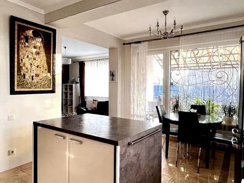 будинок за адресою Щаслива