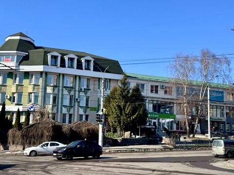 комерційна за адресою Василя Червонія вул. (Гагаріна), 39