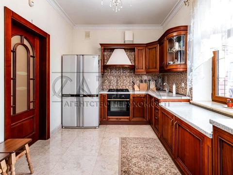 будинок за адресою Київ, 6 лінія