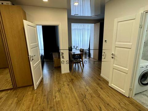 комерційна за адресою Радистів вул., 34-Д