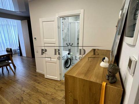 комерційна за адресою Радистів вул., 34-Д