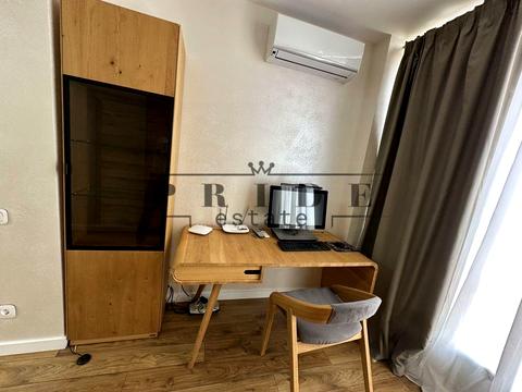 комерційна за адресою Радистів вул., 34-Д