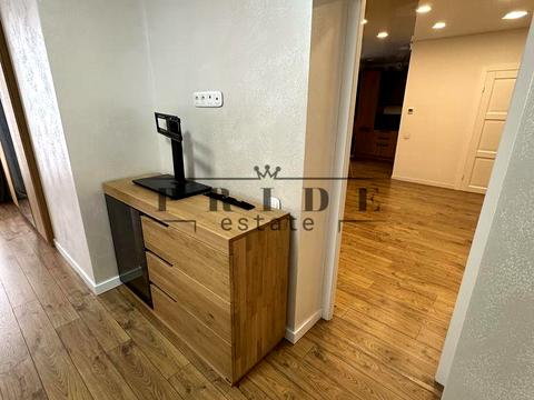 комерційна за адресою Радистів вул., 34-Д