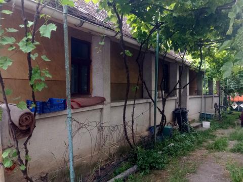 будинок за адресою Тарнівецька вул.