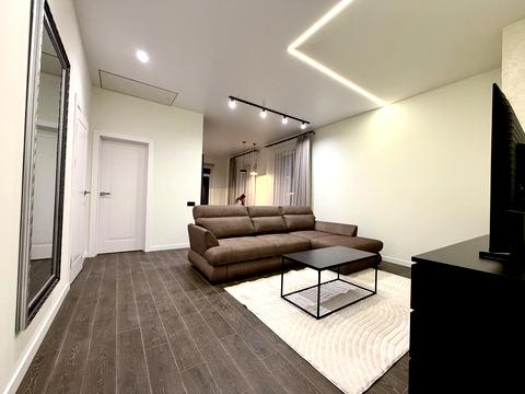 будинок за адресою Івасюка