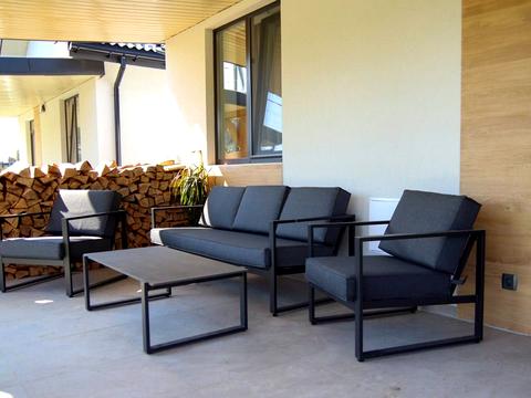 будинок за адресою Івасюка