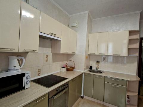 квартира по адресу Радужный массив ул., 16/2