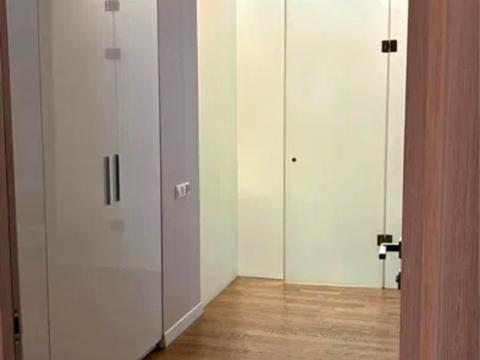 квартира за адресою Миколи Міхновського бульв. (Дружби народів), 14-16