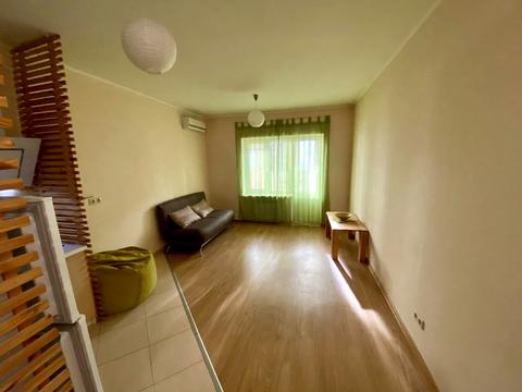 квартира за адресою Степана Рудницького вул. (Академіка Вільямса), 8-Д