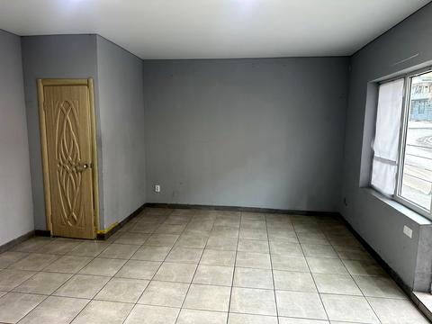 комерційна за адресою Авіаційна вул., 32