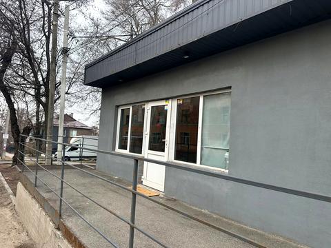 комерційна за адресою Авіаційна вул., 32