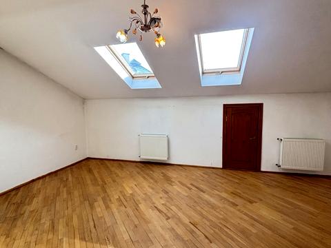 квартира по адресу Орлика Пилипа ул., 11