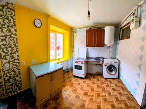 квартира за адресою Перспективна вул. (50 років Жовтня), 12