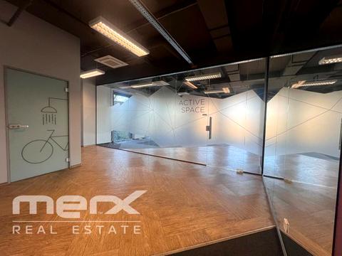 комерційна за адресою Лейпцизька вул., 15